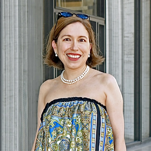 Alum Marisol Deluna