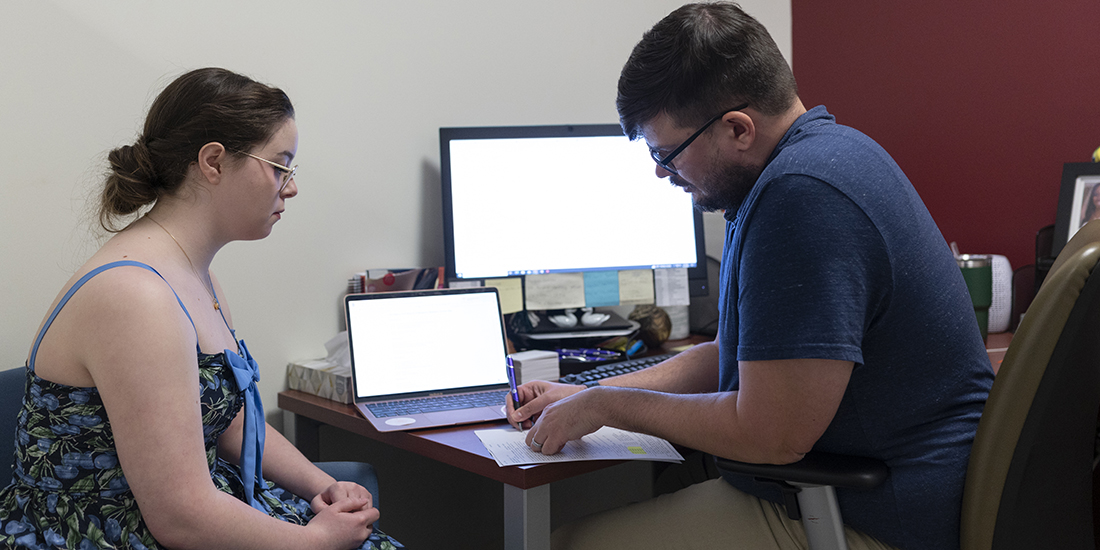 academic advisement session: a student and an academic advisor