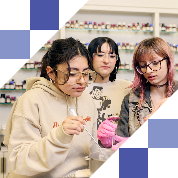 students mixing scents
