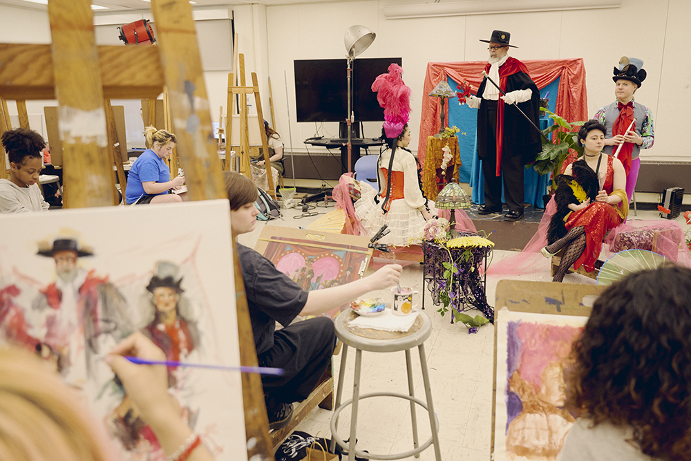 students painting in Fine Arts class at FIT